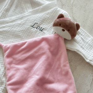 Doudou personnalisé bébé avec prénom – Compagnon tout doux dès la naissance