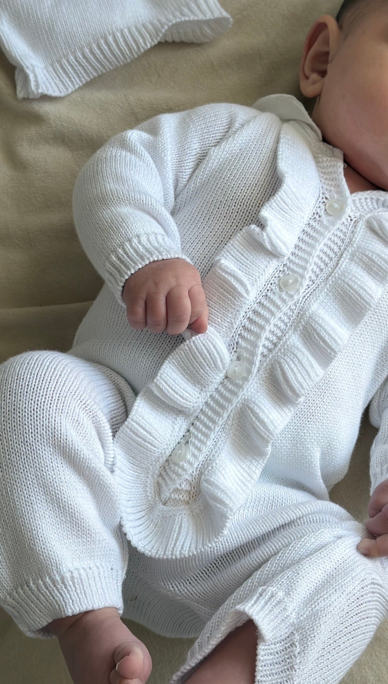 Combi lapin bébé personnalisée en acrylique 100% - Eloise – Image 3